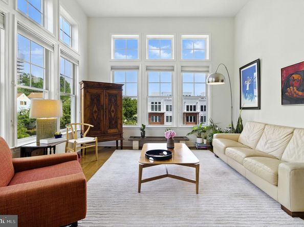 1418 N Rhodes Street B422, Arlington VA 22209
