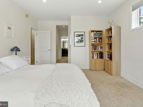 1418 N Rhodes Street B422, Arlington VA 22209