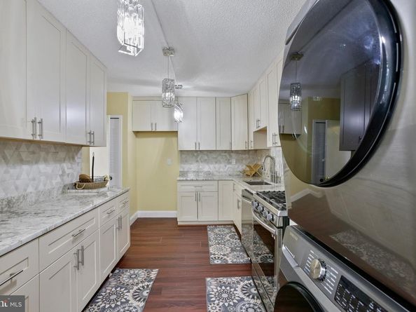 3701 S George Mason Drive 205N, Falls Church VA 22041