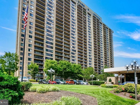 3701 S George Mason Drive 205N, Falls Church VA 22041