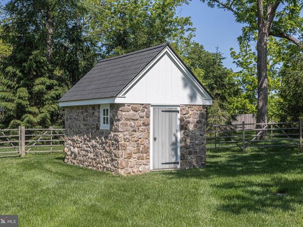 2101 Street Road, New Hope PA 18938