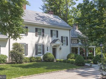 2101 Street Road