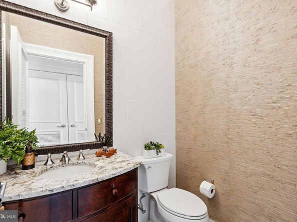 1425 Locust Street 33A, Philadelphia PA 19102