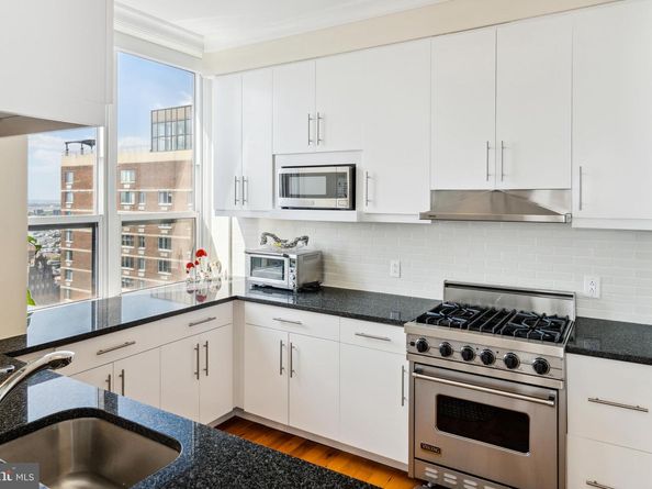 1425 Locust Street 33A, Philadelphia PA 19102