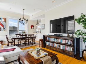 1425 Locust Street 33A, Philadelphia PA 19102