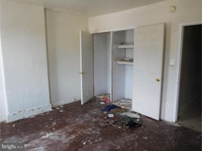 7252 Grays Avenue, Philadelphia PA 19142