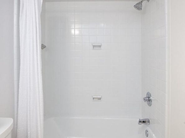 3001 Veazey Terrace NW 1128, Washington DC 20008