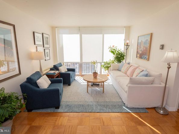 3001 Veazey Terrace NW 1128, Washington DC 20008
