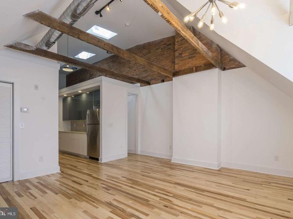 4815 Chester Avenue, Philadelphia PA 19143
