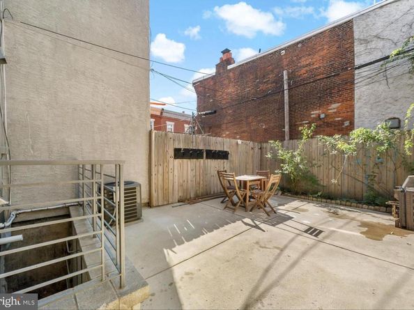 2538 W Girard Avenue A, Philadelphia PA 19130