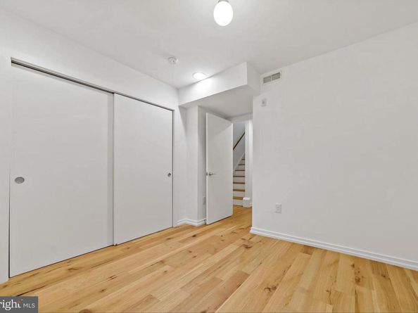2538 W Girard Avenue A, Philadelphia PA 19130