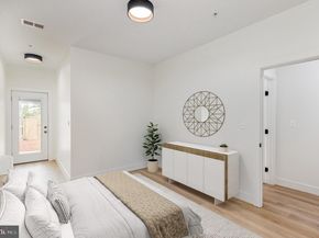 429 20TH Street NE 1, Washington DC 20002