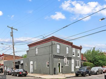 521 W Venango Street