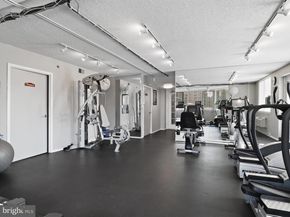1001 N Vermont Street 910, Arlington VA 22201