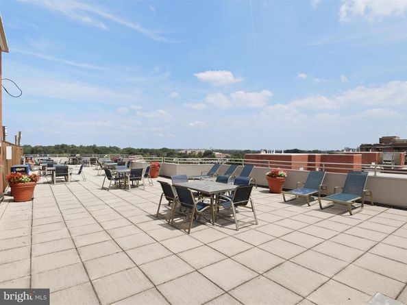 1001 N Vermont Street 910, Arlington VA 22201