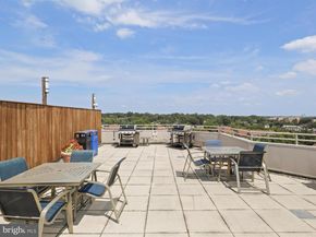 1001 N Vermont Street 910, Arlington VA 22201