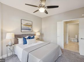 910 M Street NW 202, Washington DC 20001