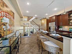 666 N 15TH Street, Philadelphia PA 19130