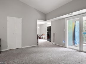 11841 Shire Court 31D, Reston VA 20191