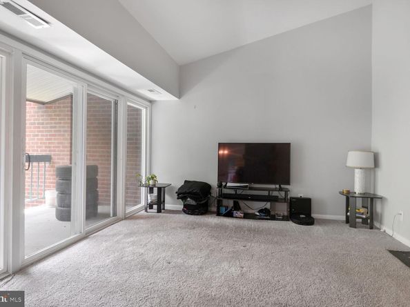 11841 Shire Court 31D, Reston VA 20191