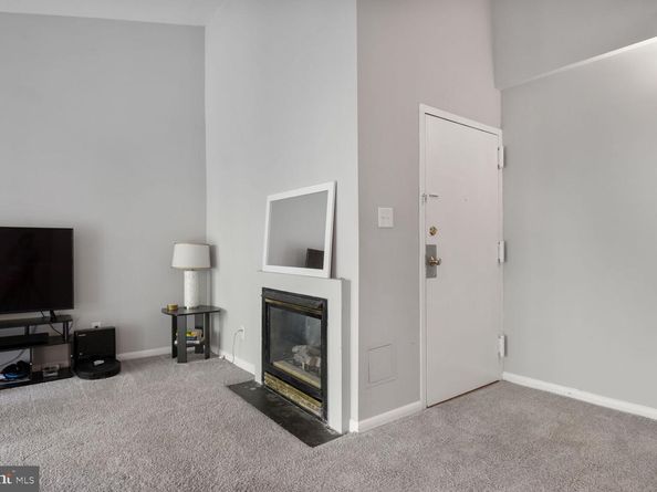 11841 Shire Court 31D, Reston VA 20191
