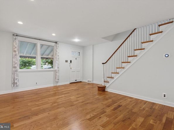 354 Dawson Street, Philadelphia PA 19128