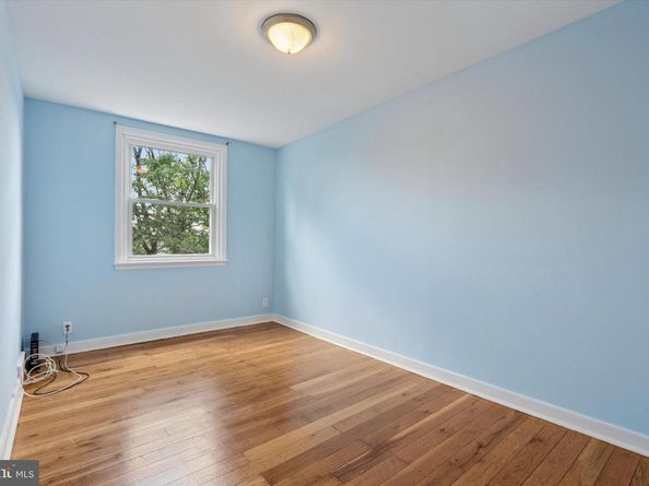 354 Dawson Street, Philadelphia PA 19128