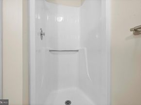 1109 N Vernon Street, Arlington VA 22201
