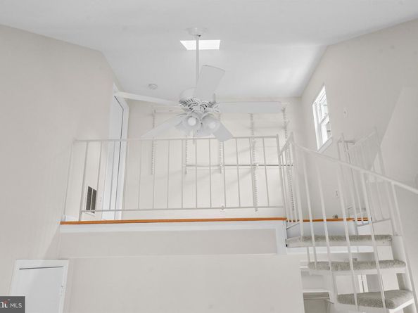 1109 N Vernon Street, Arlington VA 22201