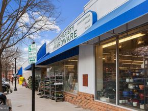 1109 N Vernon Street, Arlington VA 22201