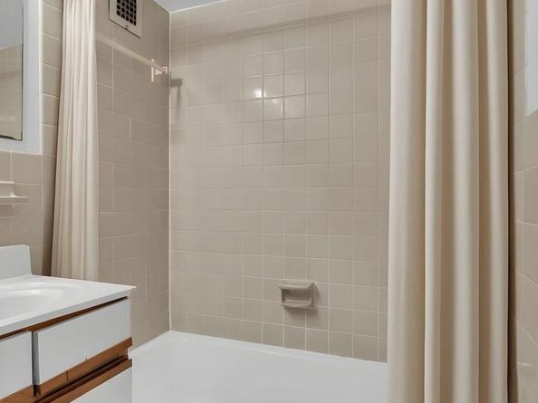 2500 N Van Dorn Street 1409, Alexandria VA 22302