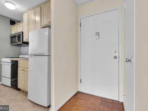 2500 N Van Dorn Street 1409, Alexandria VA 22302