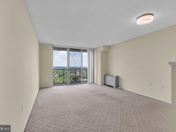 2500 N Van Dorn Street 1409, Alexandria VA 22302