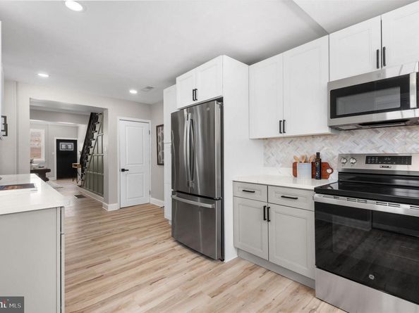 1150 S 6TH Street, Philadelphia PA 19147