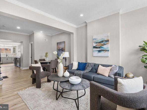 1150 S 6TH Street, Philadelphia PA 19147