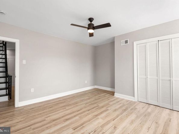 1150 S 6TH Street, Philadelphia PA 19147