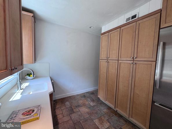 210 Gibbon Street, Alexandria VA 22314