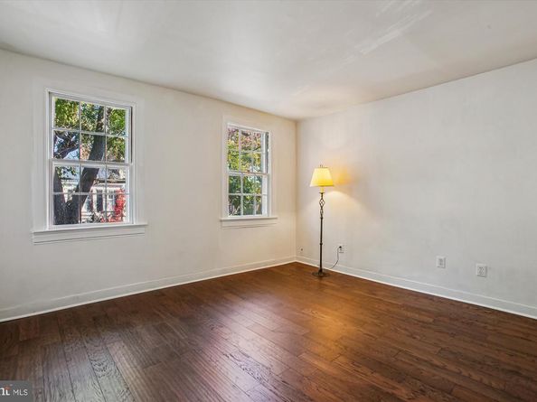 210 Gibbon Street, Alexandria VA 22314