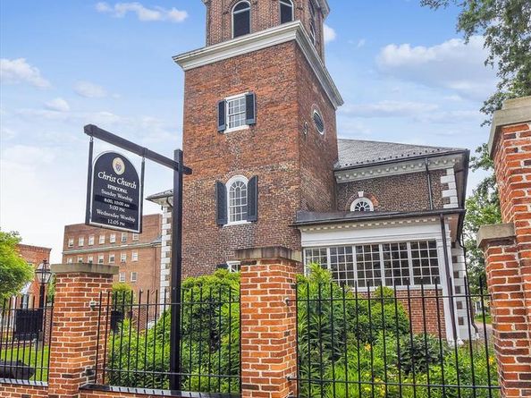 210 Gibbon Street, Alexandria VA 22314