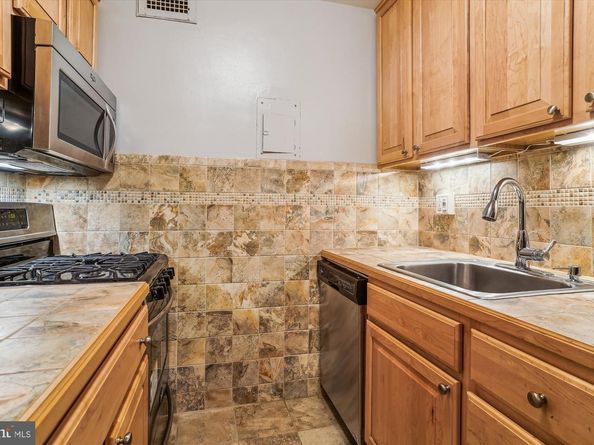2475 Virginia Avenue NW 315, Washington DC 20037