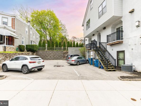 4557 Manayunk Avenue, Philadelphia PA 19128