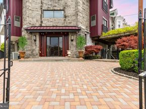 4557 Manayunk Avenue, Philadelphia PA 19128