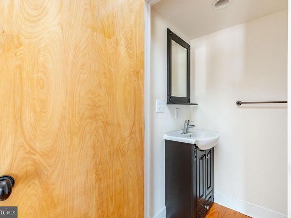 4557 Manayunk Avenue, Philadelphia PA 19128