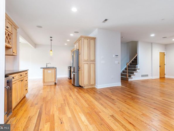 4557 Manayunk Avenue, Philadelphia PA 19128