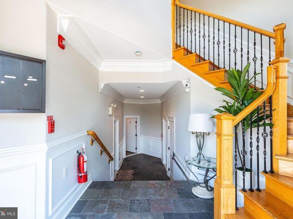 4557 Manayunk Avenue, Philadelphia PA 19128