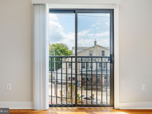 4557 Manayunk Avenue, Philadelphia PA 19128