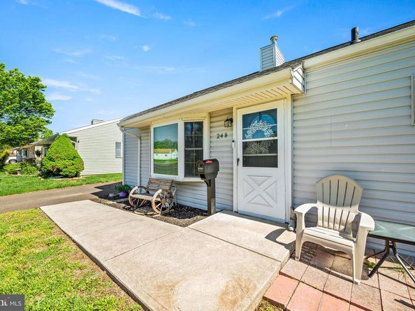 248 N Oxford Valley Road, Fairless Hills PA 19030