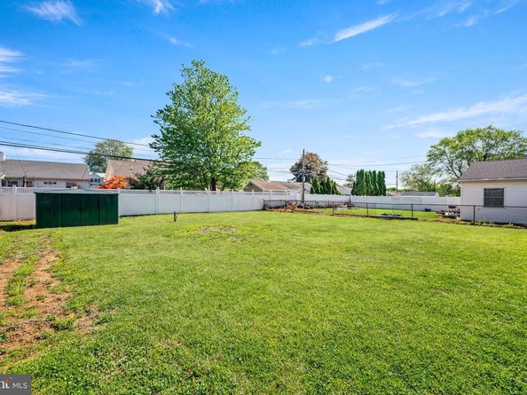 248 N Oxford Valley Road, Fairless Hills PA 19030