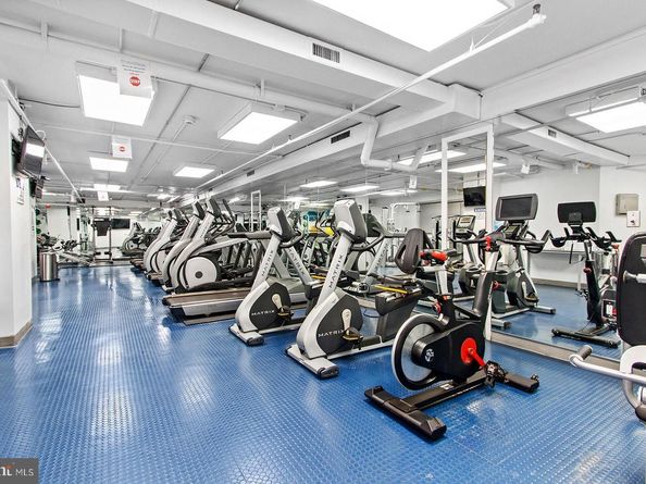 2101 Chestnut Street 1801, Philadelphia PA 19103