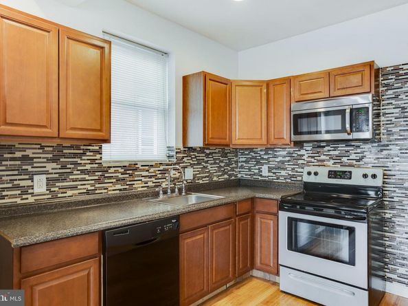 4031 Green Street, Philadelphia PA 19104